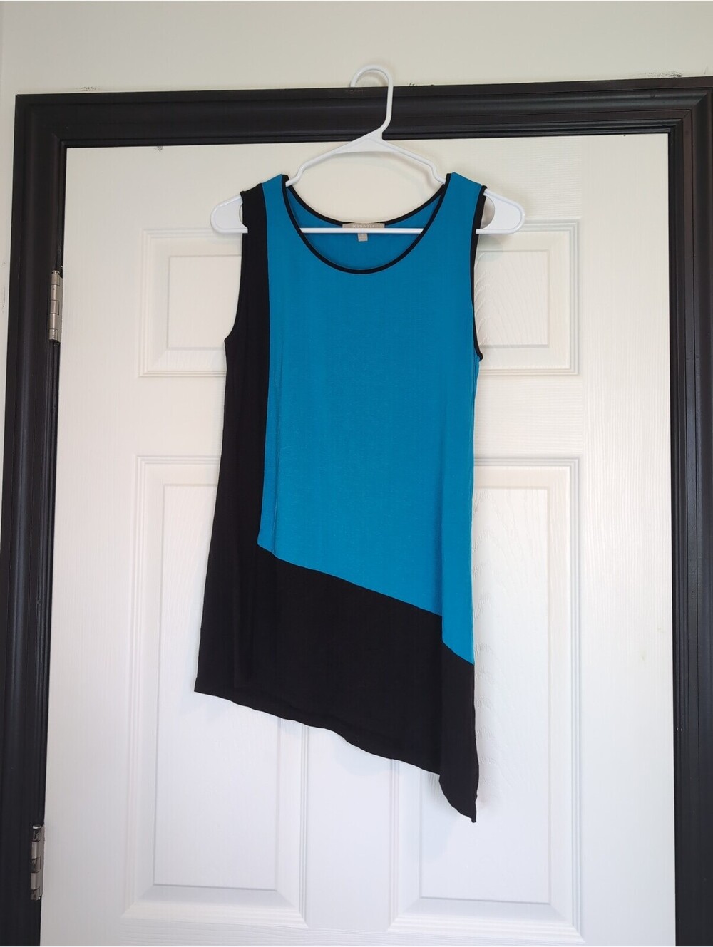 Small black and blue colorblock asymmetrical tank
